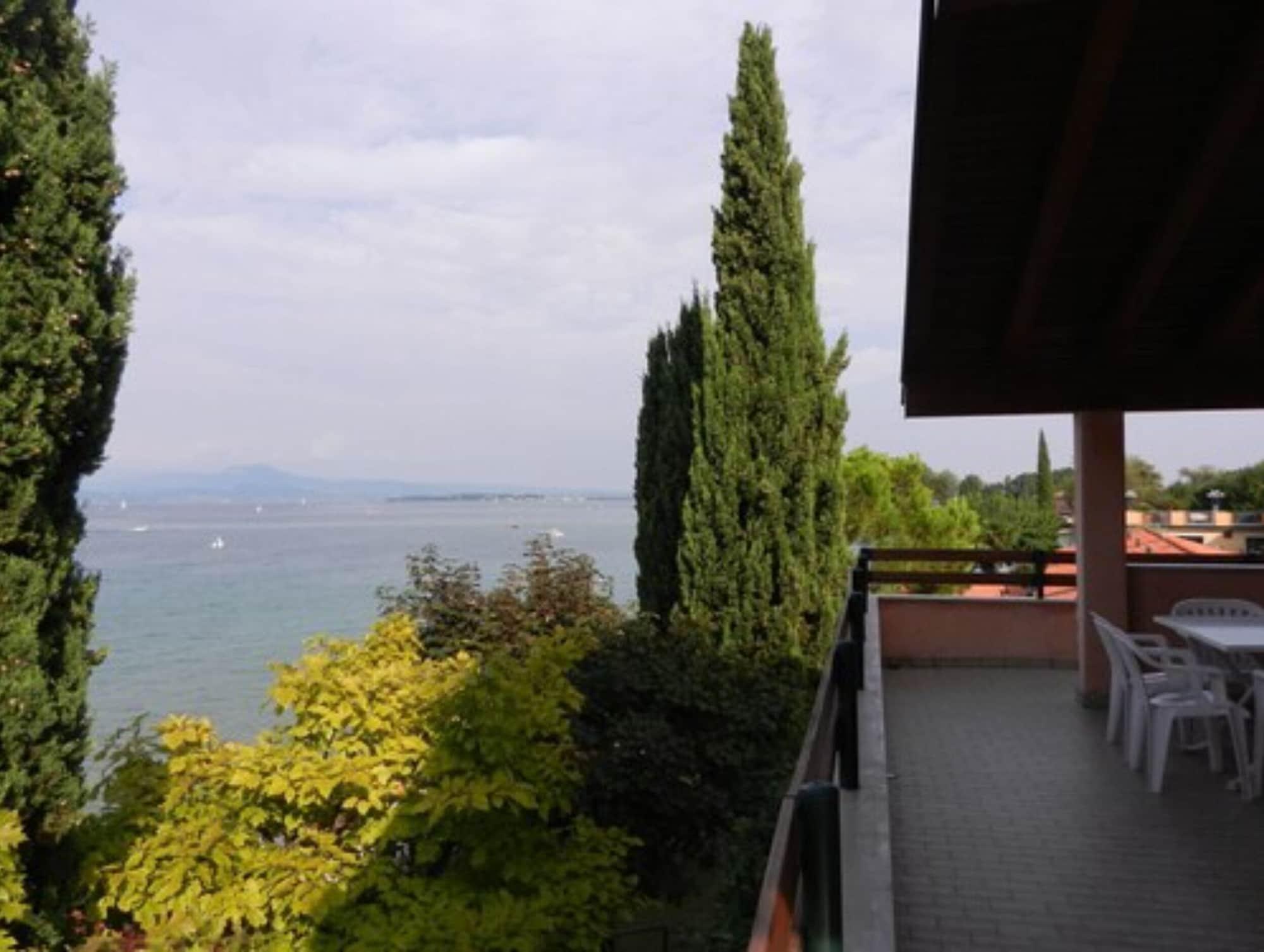 Club Del Sole Desenzano Boutique Aparthotel 4*