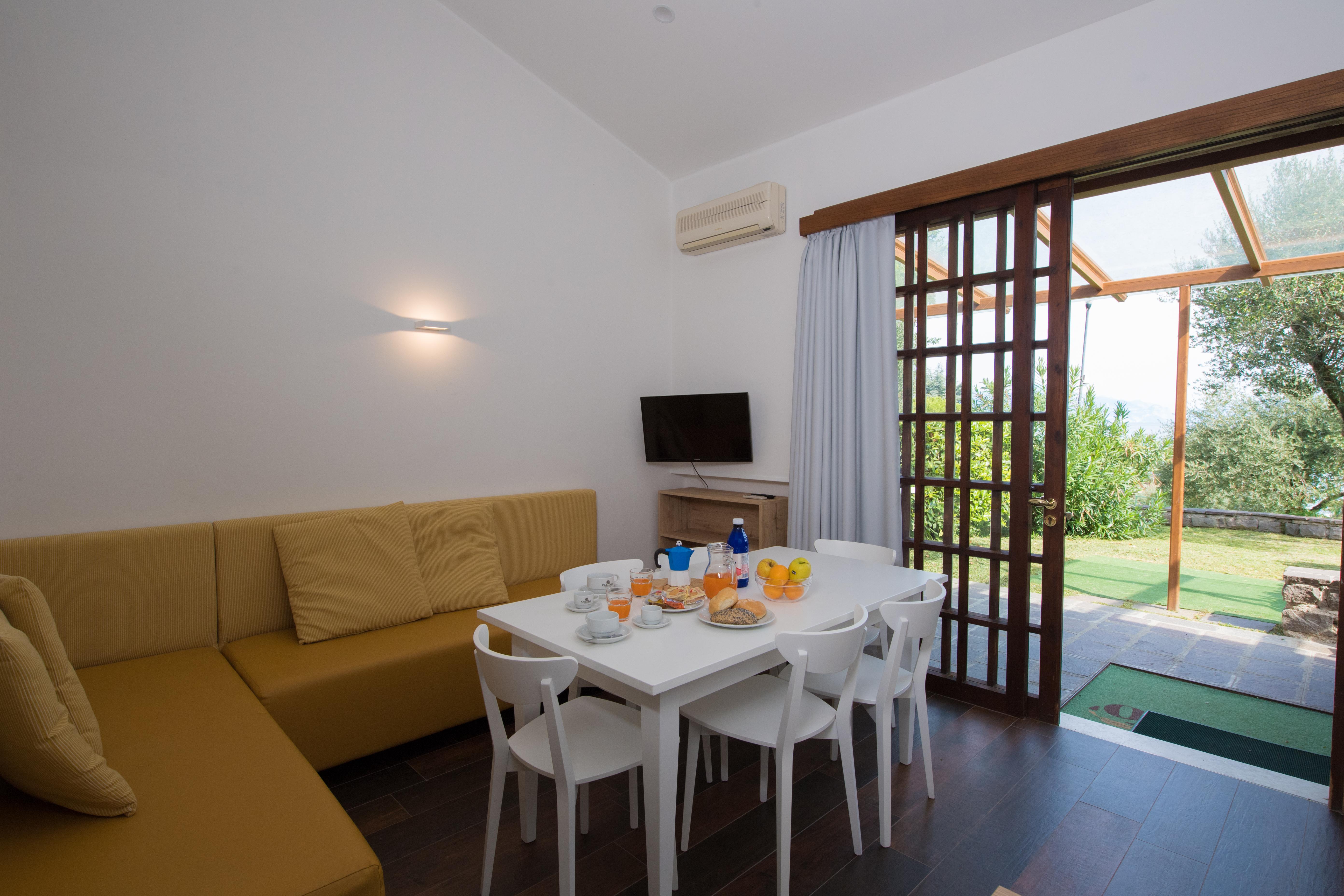 Aparthotel Desenzano Village Desenzano del Garda